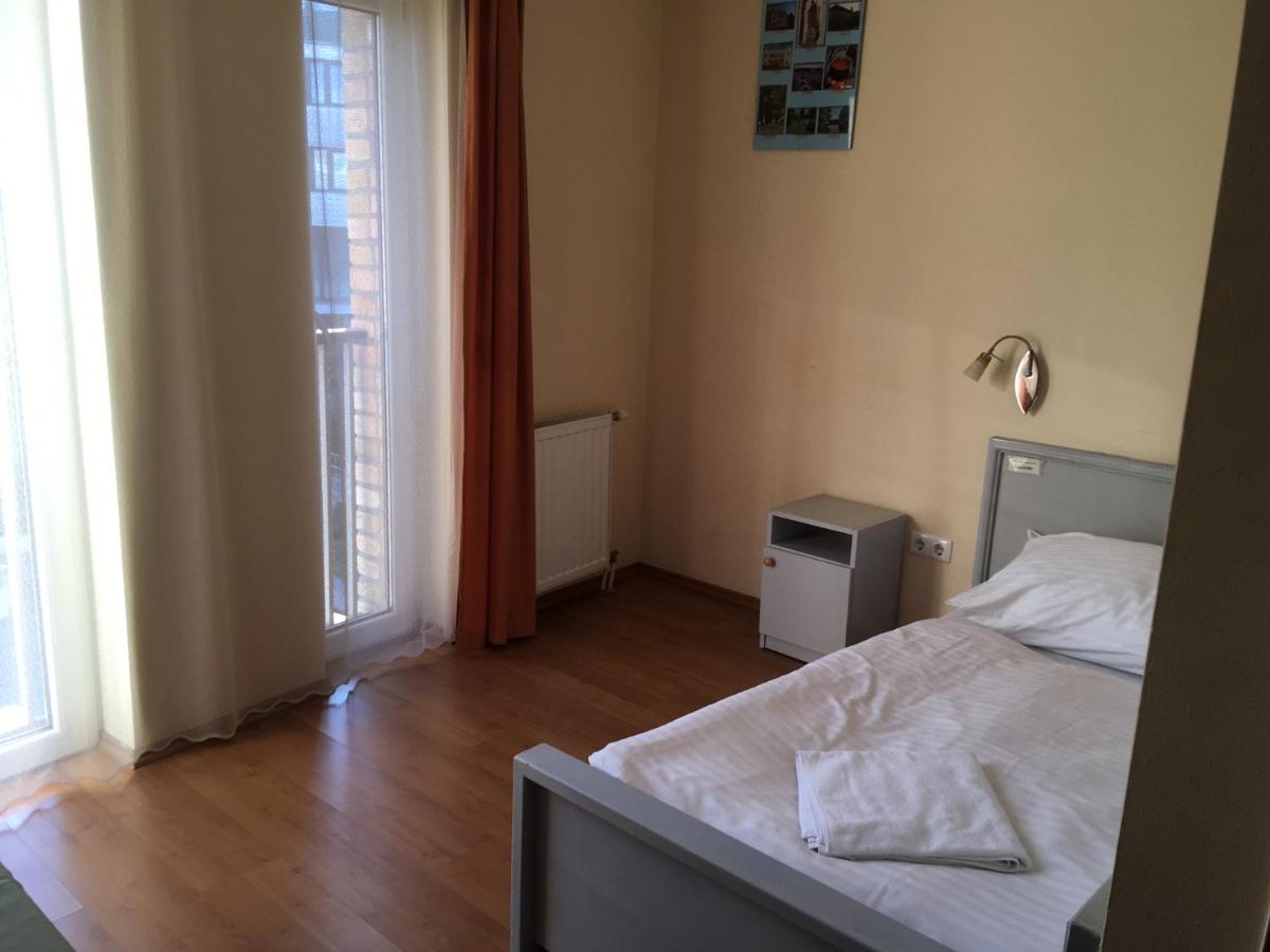 Hotel Főtér Panzió Baja Exterior foto