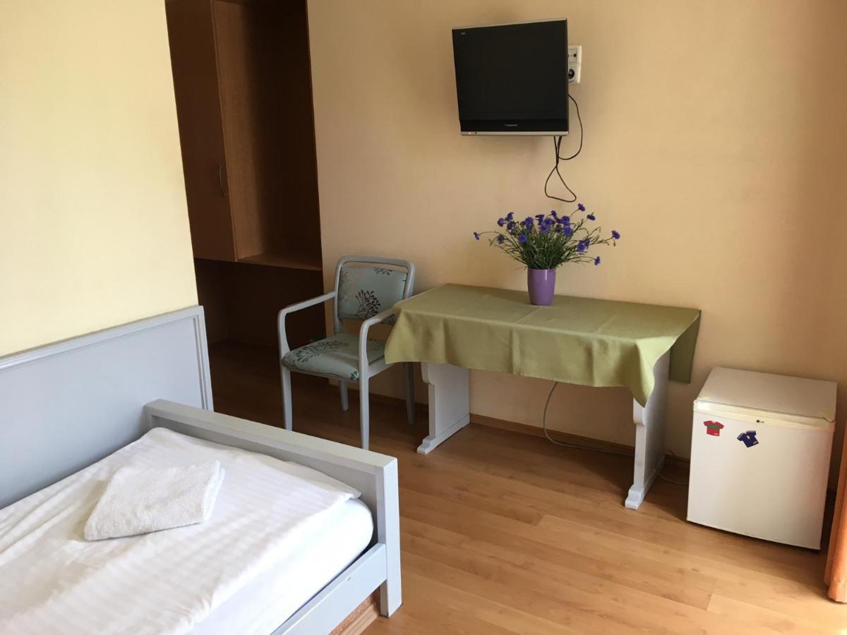 Hotel Főtér Panzió Baja Exterior foto