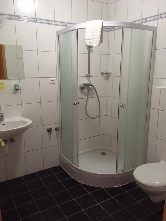 Hotel Főtér Panzió Baja Exterior foto