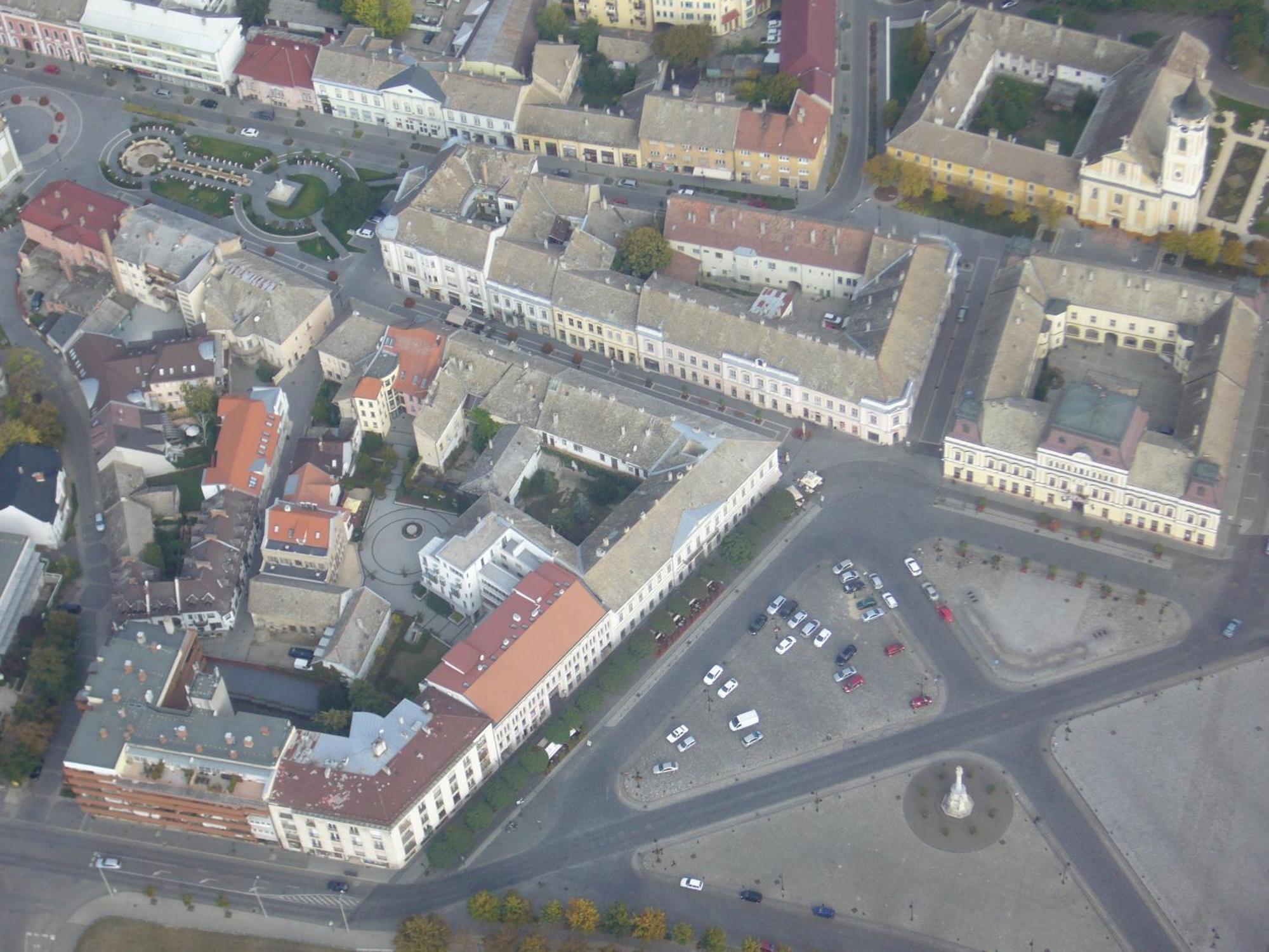 Hotel Főtér Panzió Baja Exterior foto